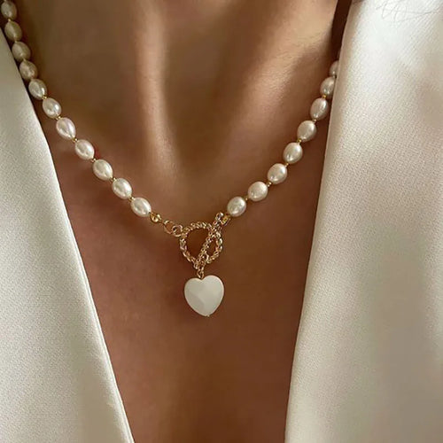 Elegant Jewelry Shell Heart Pendant Necklace Irregula Imitation Pearl Chain Unquie Women Valentine's Fashion Necklace N0436